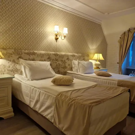 Hotel Caraiman 3*